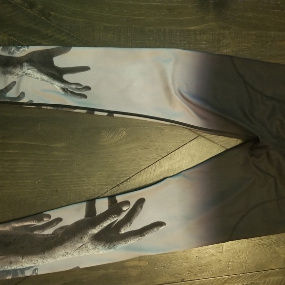 Constantly Varied Gear  Leggings - Black and White - Picture 3 of 4